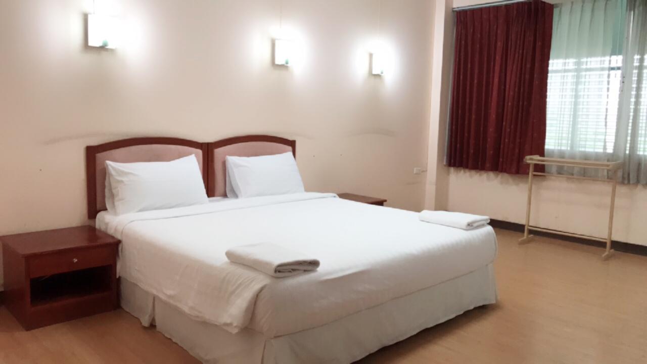 Coop Dopa Hostel Bangkok