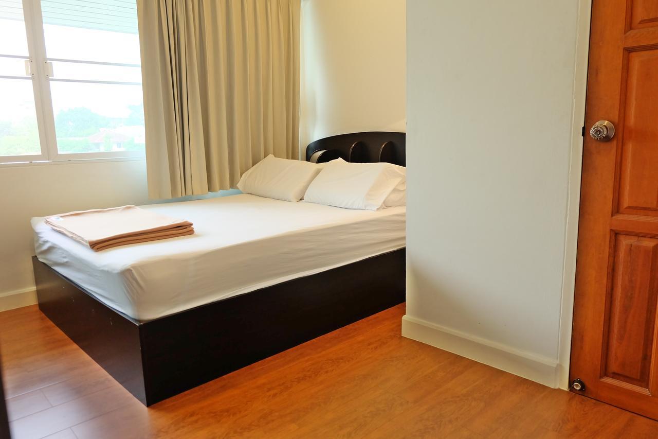 Baan Paan Sook Unitato Hostel