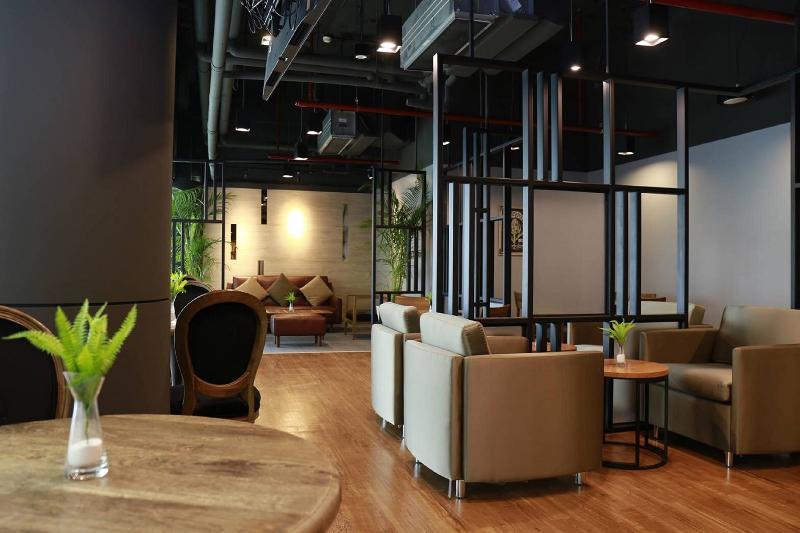 Hostel Sleep Box By Miracle -booked On Hourly Basis Bangkok