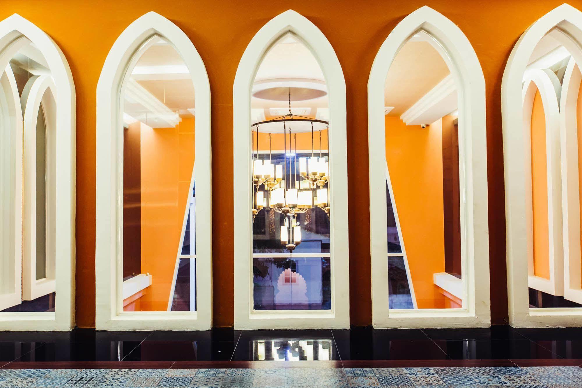 Hotel Baron Zotel Sha 4*