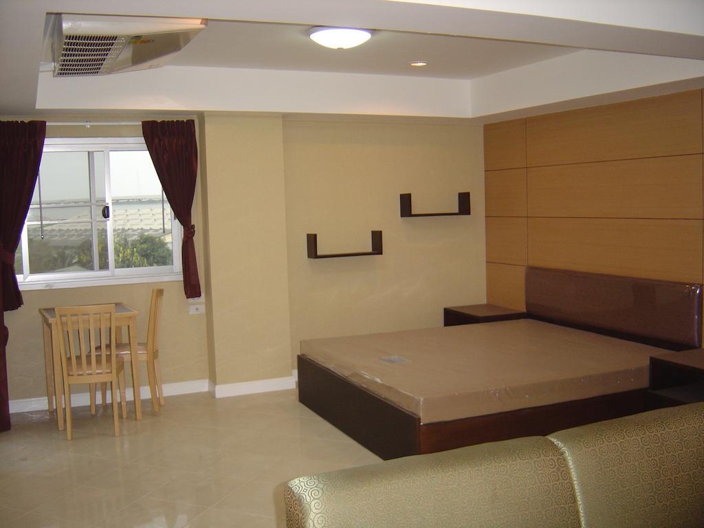 Ben Place Bangkok