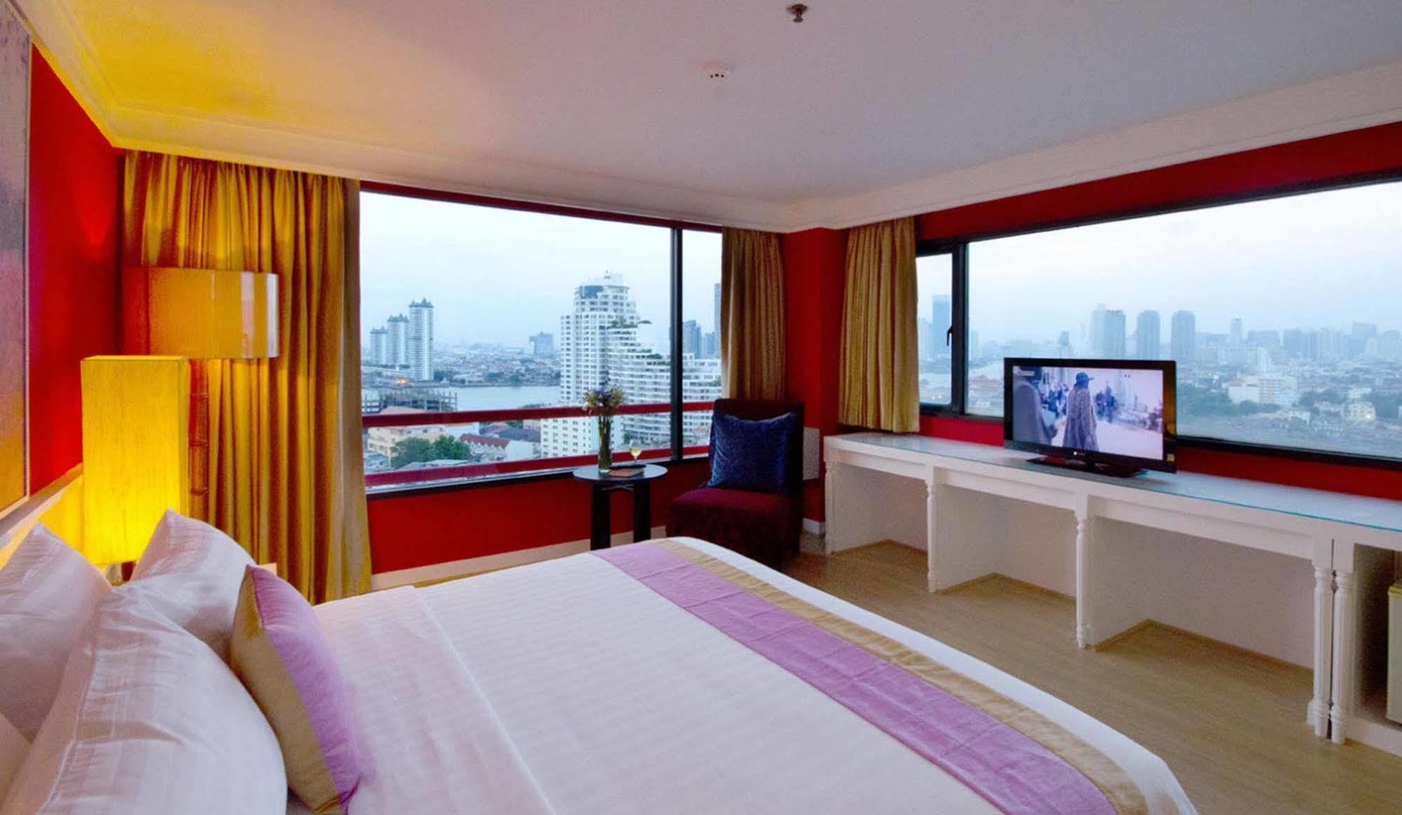 Tongtara Riverview Hotel 4*
