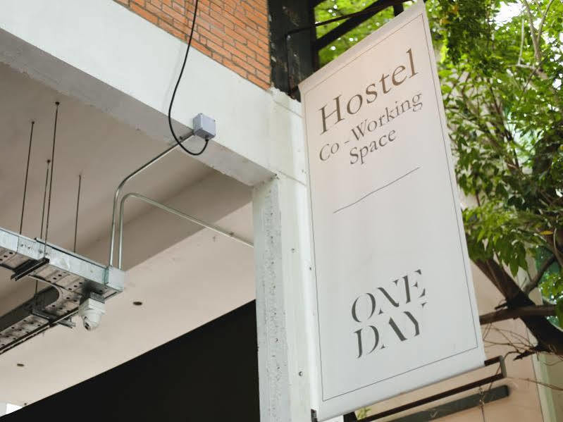 Hostel Oneday Sukhumvit 26 *