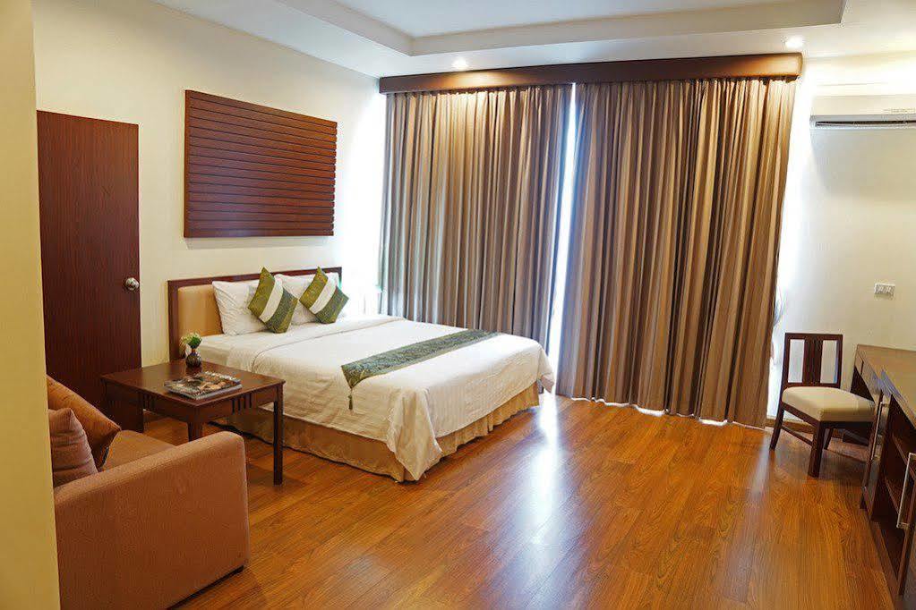 Hotel Icheck Soi 2
