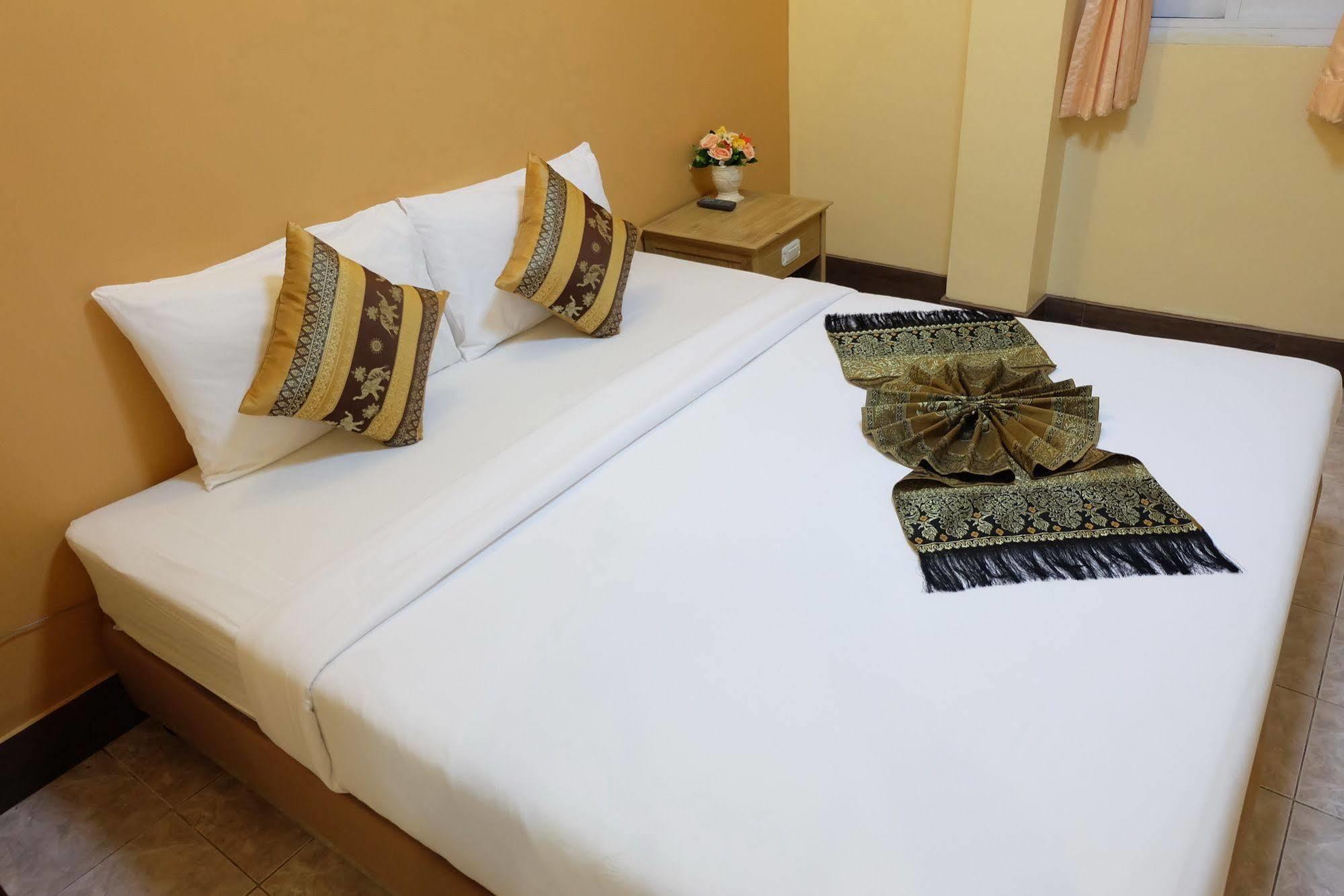 Thai Cozy House - Sha Certified Bangkok