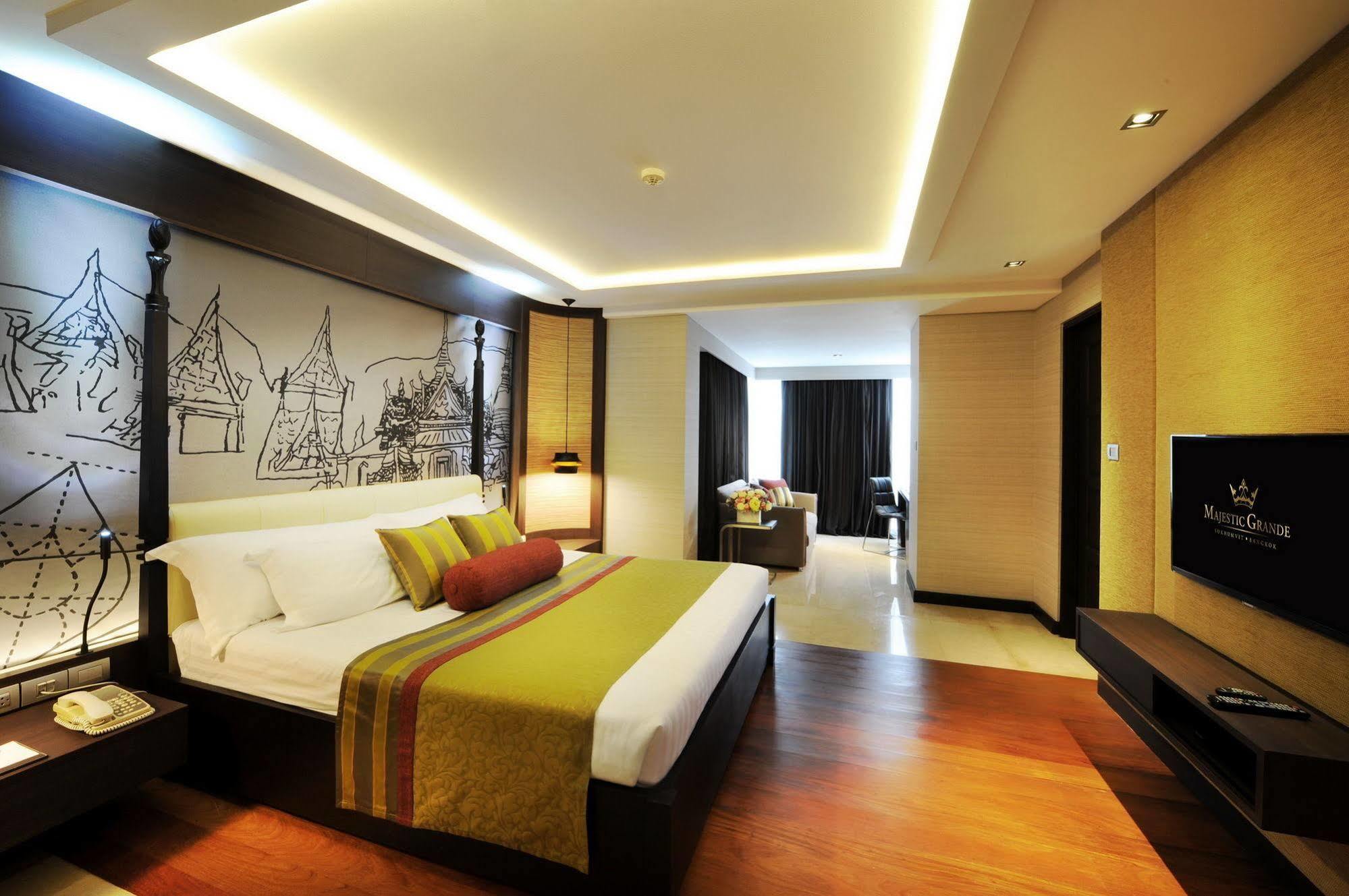 Doubletree By Hilton Ploenchit Hotel Bangkok