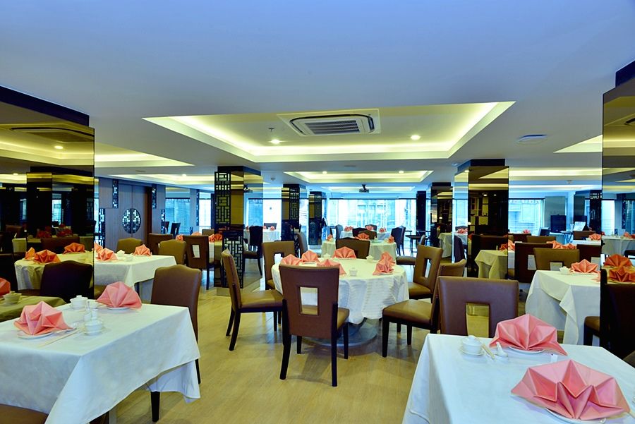 Royal Hotel 4*