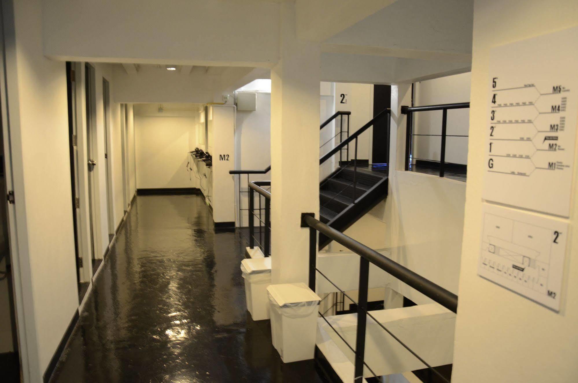 3howw @ Sukhumvit 21 Albergue Banguecoque