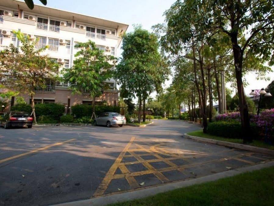 Synsiri Hotel 3*