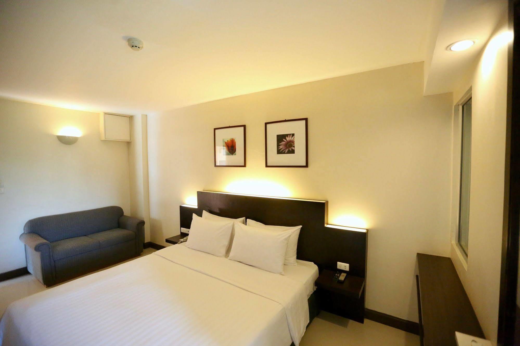 Hotel Synsiri