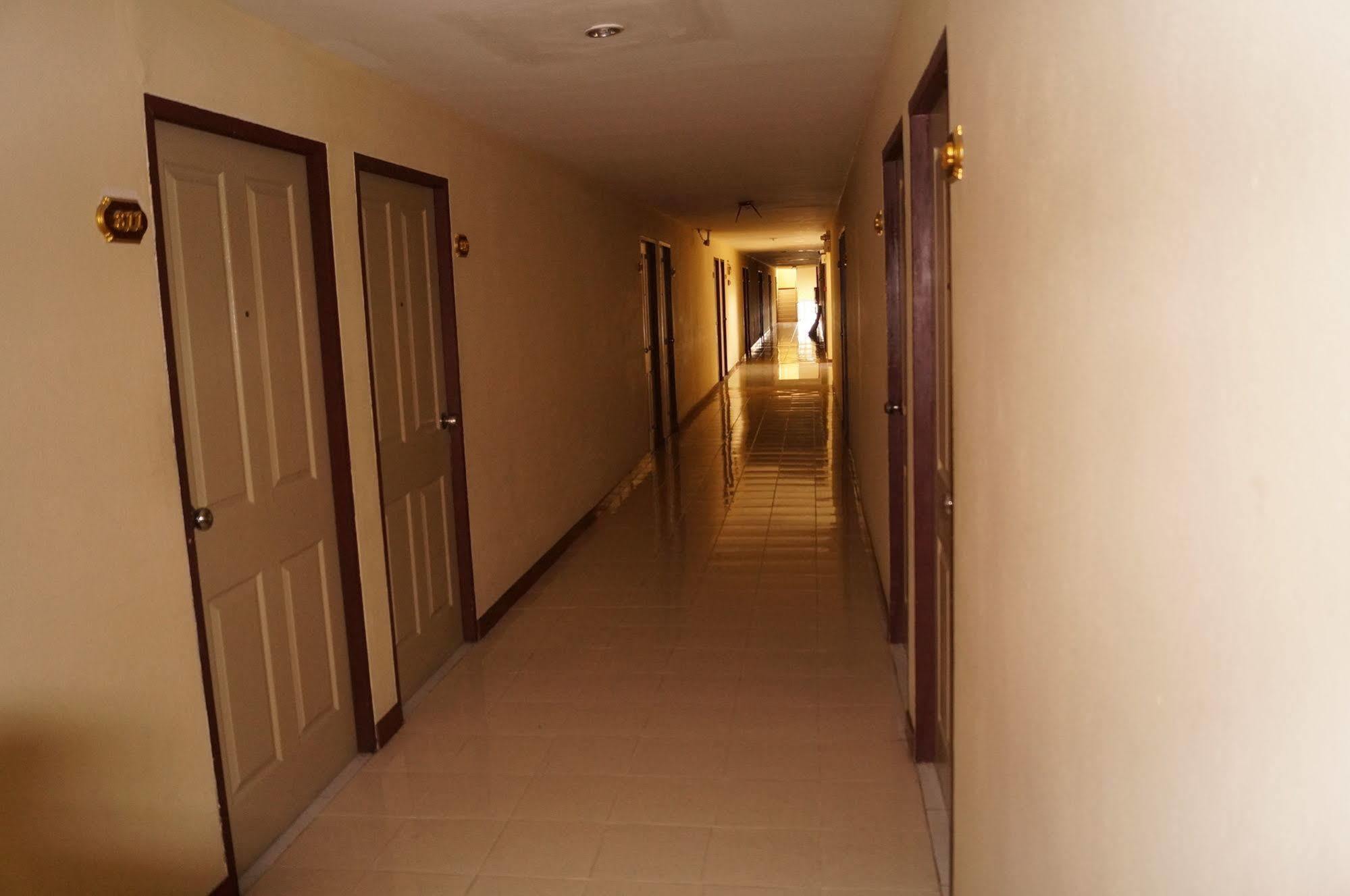 Zen Rooms Ramkhamhaeng Mansion 3* Bangkok