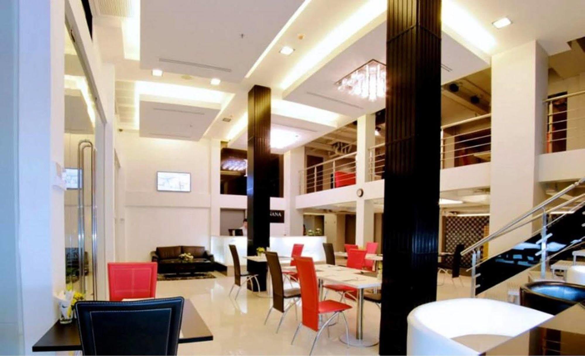 Citin Sukhumvit 11 Nana By Compass Hospitality Bangkok