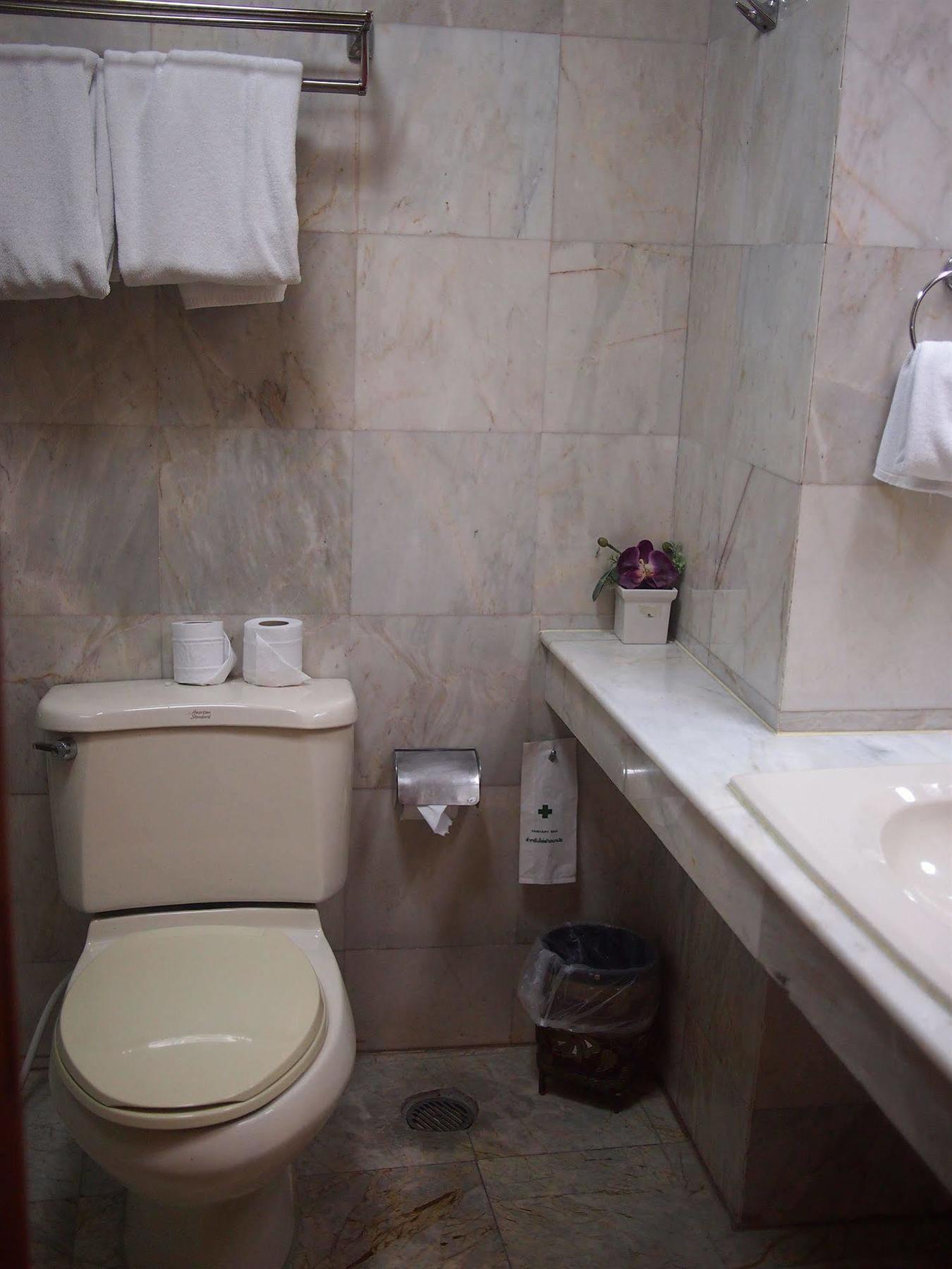 Parkway Inn Bangkok