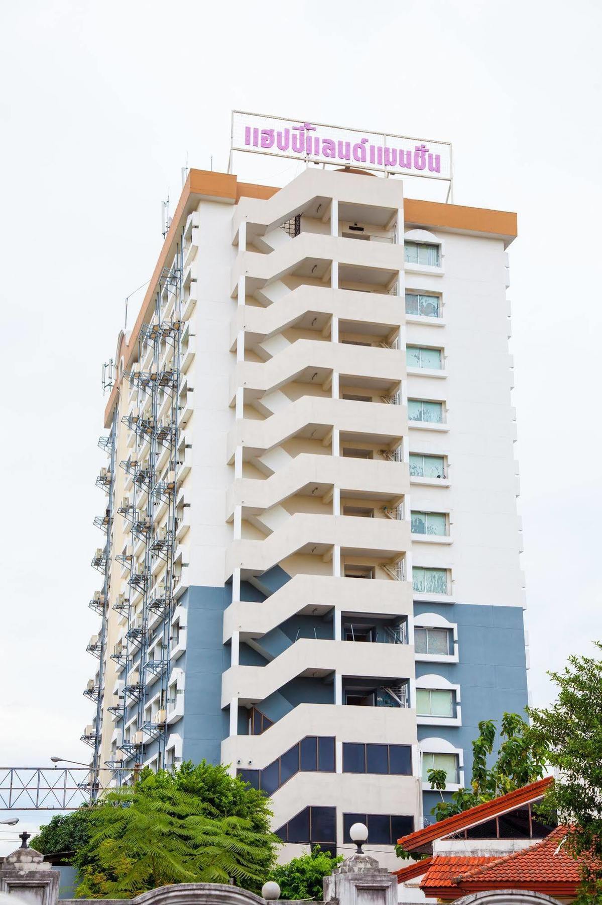Happyland Mansion Hotel Bangkok