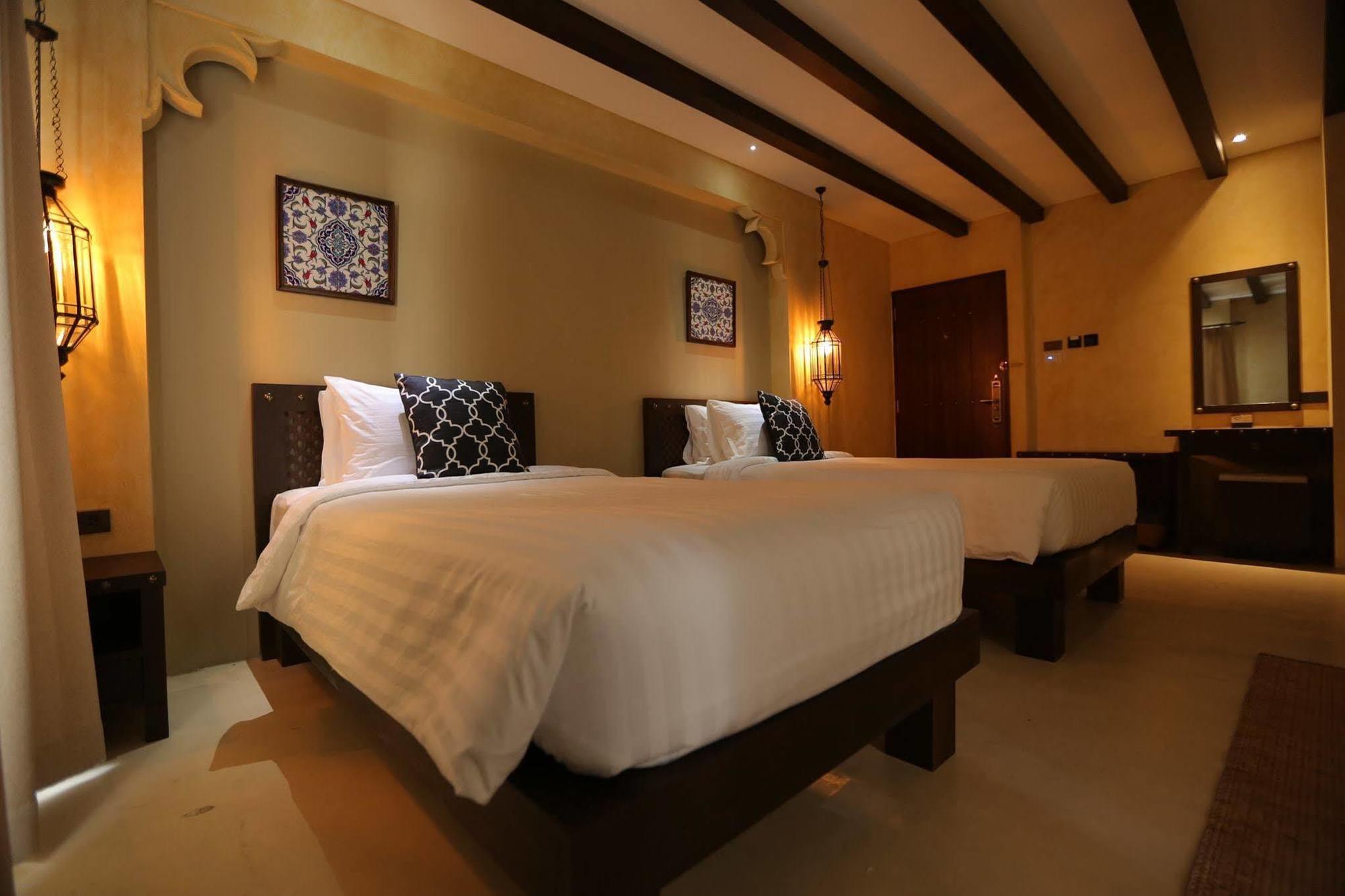 Hotel Dewan Bangkok
