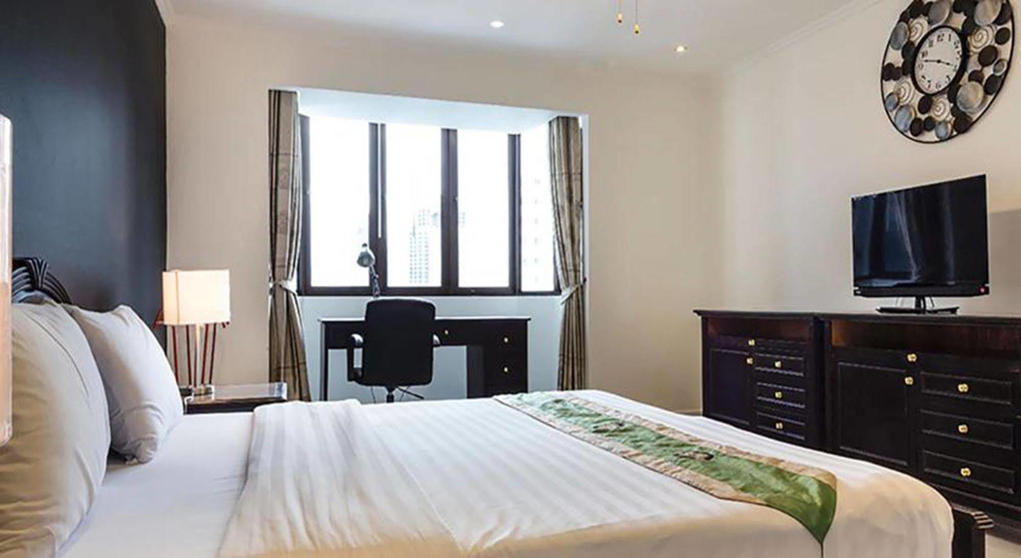 Hotel Omni Tower Syncate Suites 4*
