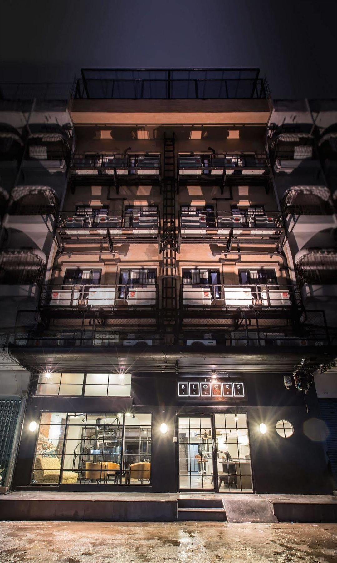 The Blocks Sukhumvit 10 Hostel *