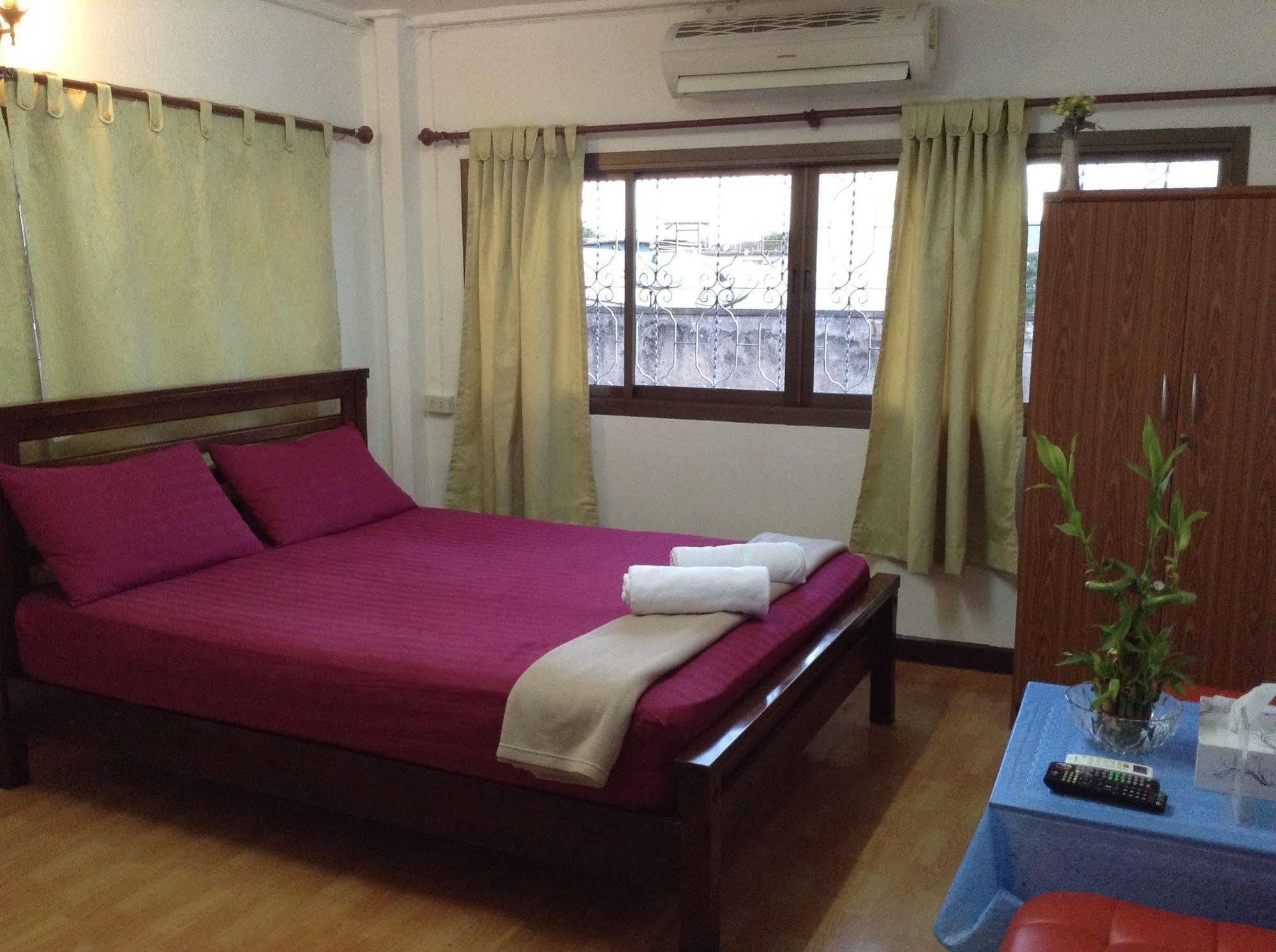 Mint Albergue