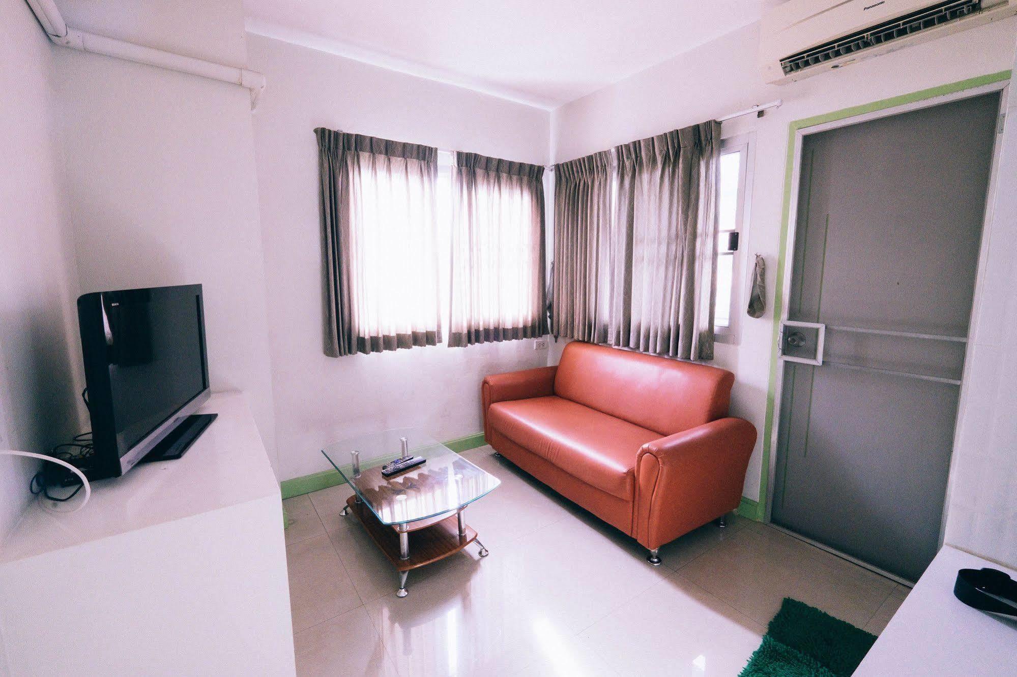 Inn Golden On-nut Bangkok