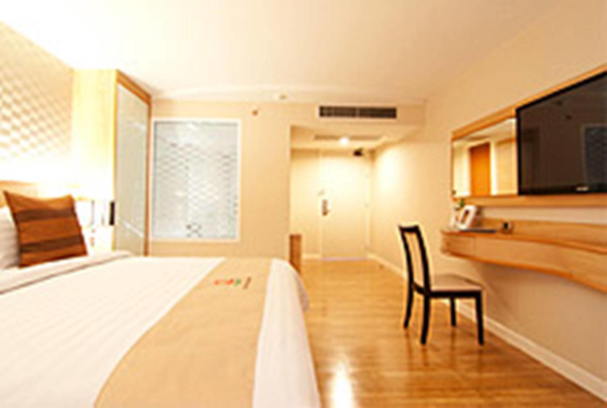 Grand Lord Boutique Hotel- Sha Extra Plus Certified 5*