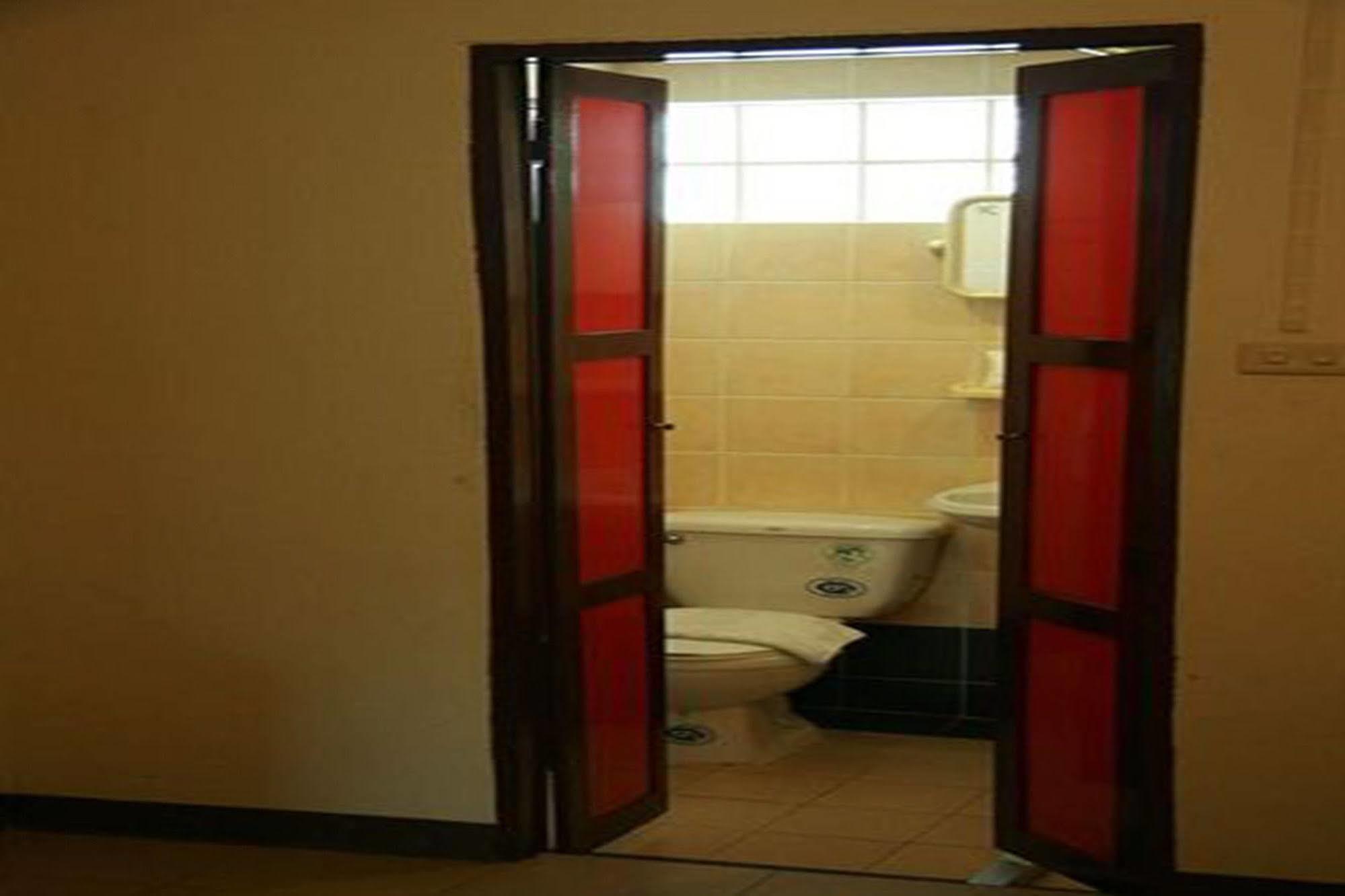 Hotel Plai And Herbs Suvarnabhumi Airport 3*