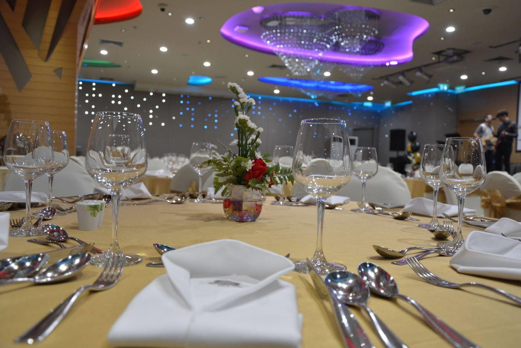 Vela Dhi Glow Pratunam - Sha Hotel 4*