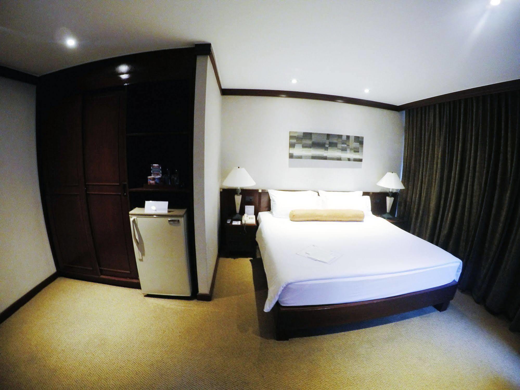 Hotel City