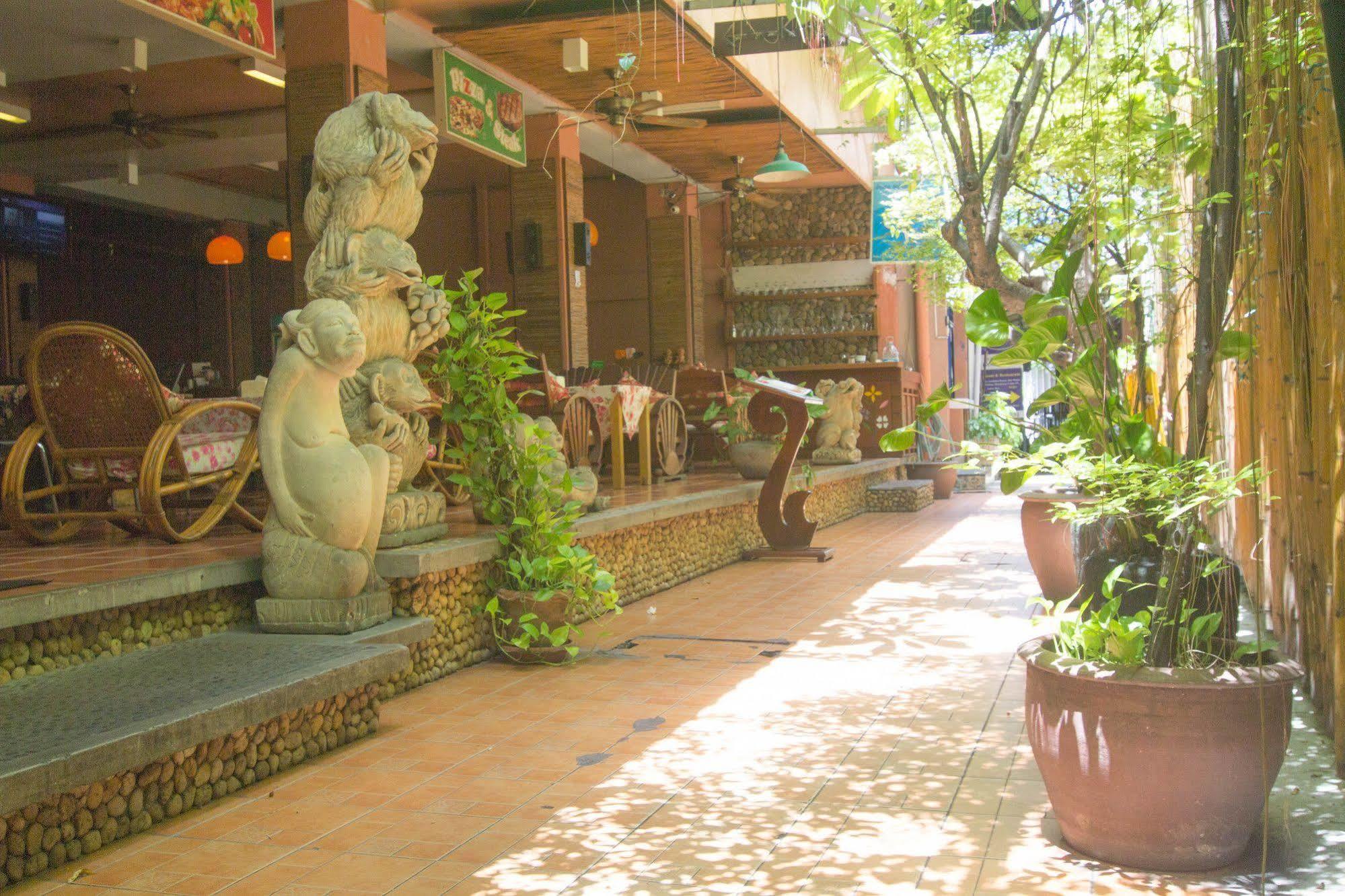 Khaosan 3*