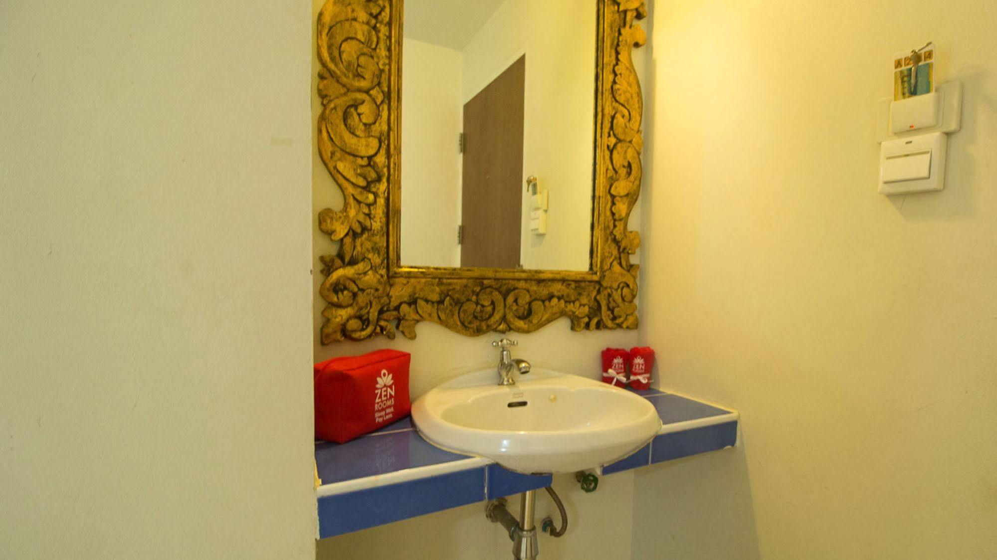 Hotel Khaosan 3*