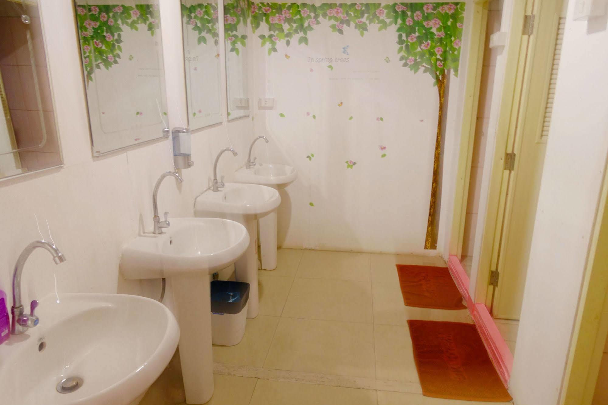 1sabai Hostel