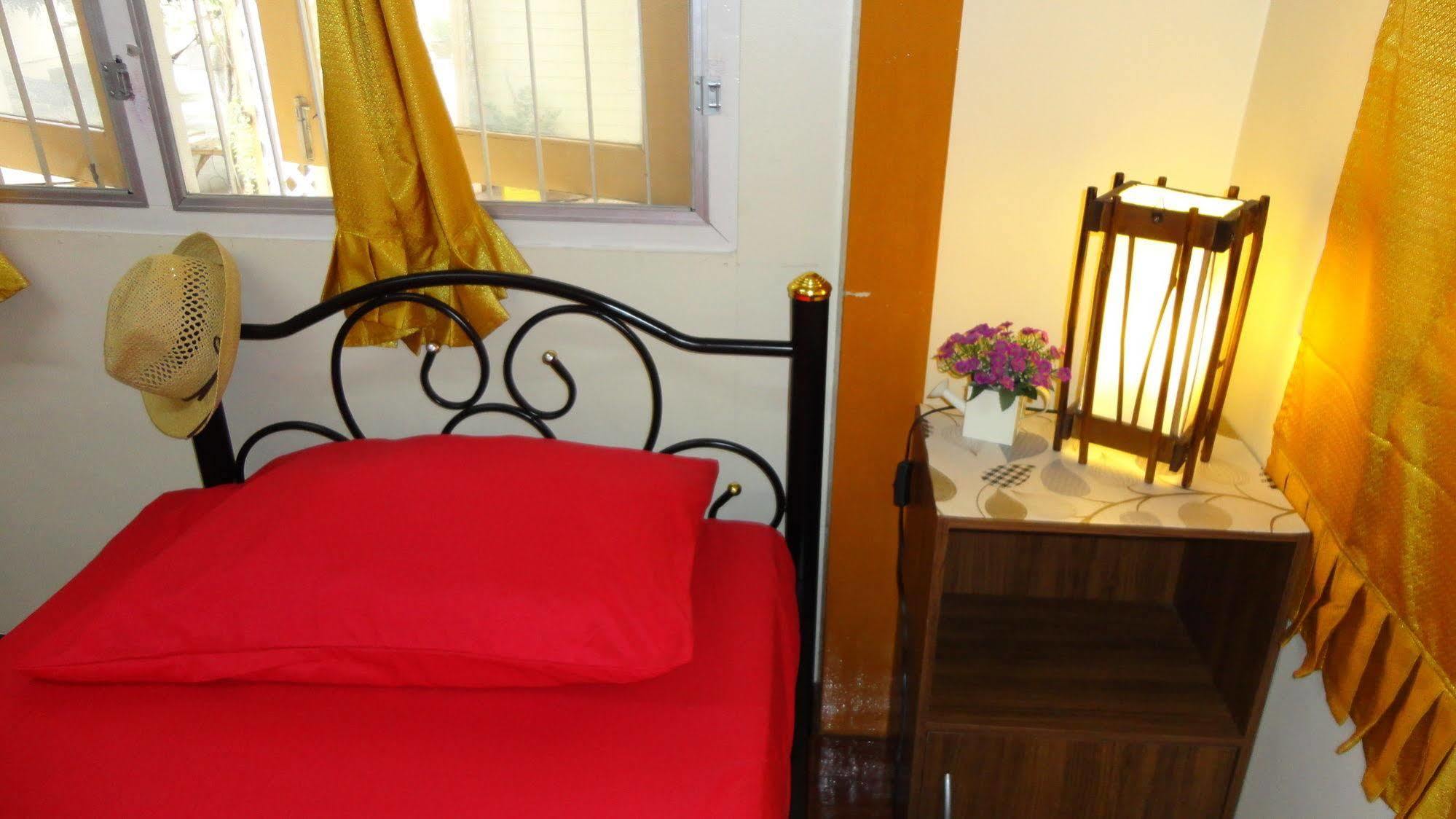Holiday home Private - Pool & Garden - Family Friendly - Center *