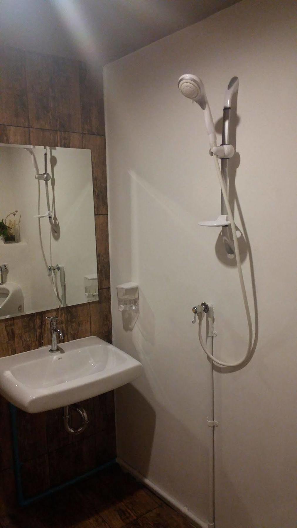 Hotel Admire Thonburi 3*