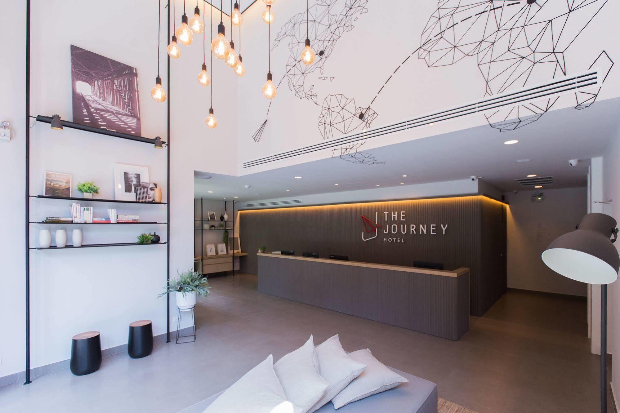 Hotel The Journey Laksi
