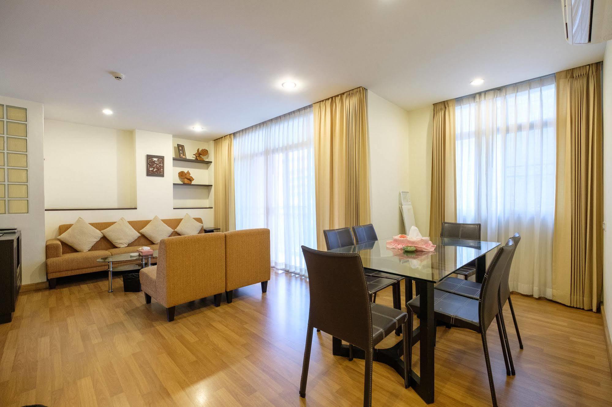 Chadvara Place * Bangkok