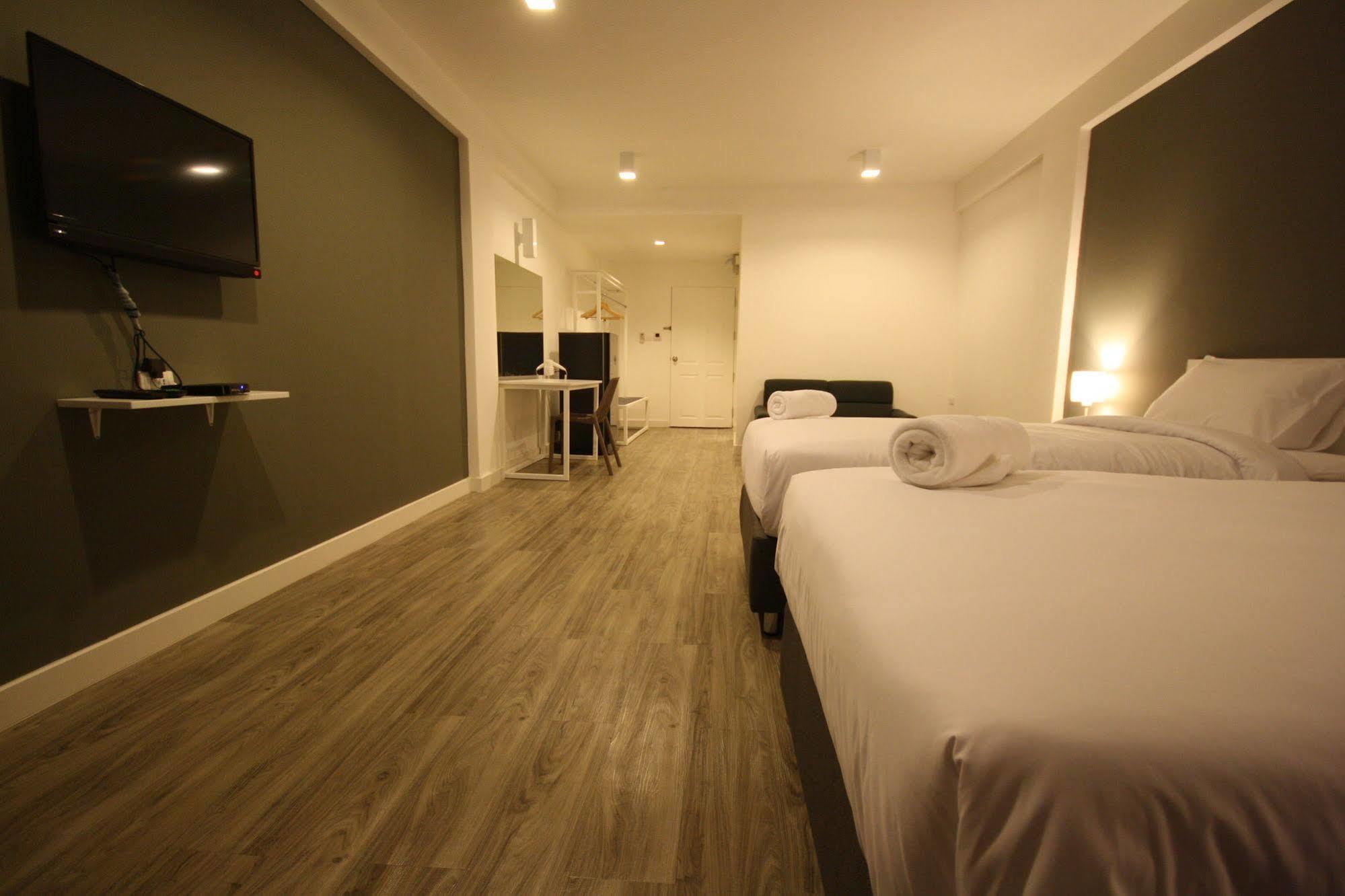 Airport Bed Hotel