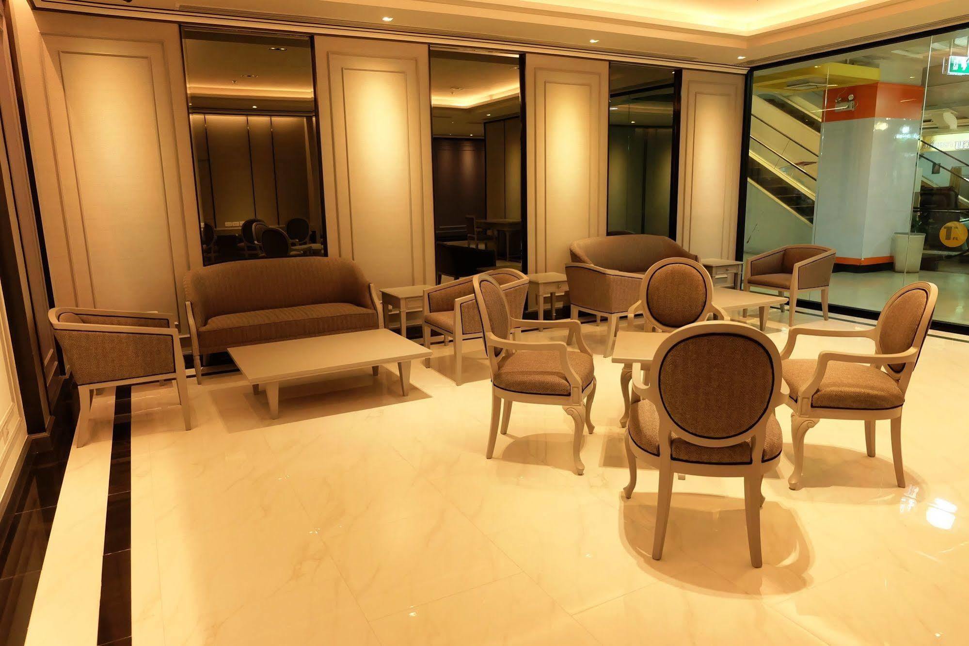The Pantip Ladprao Hotel Banguecoque