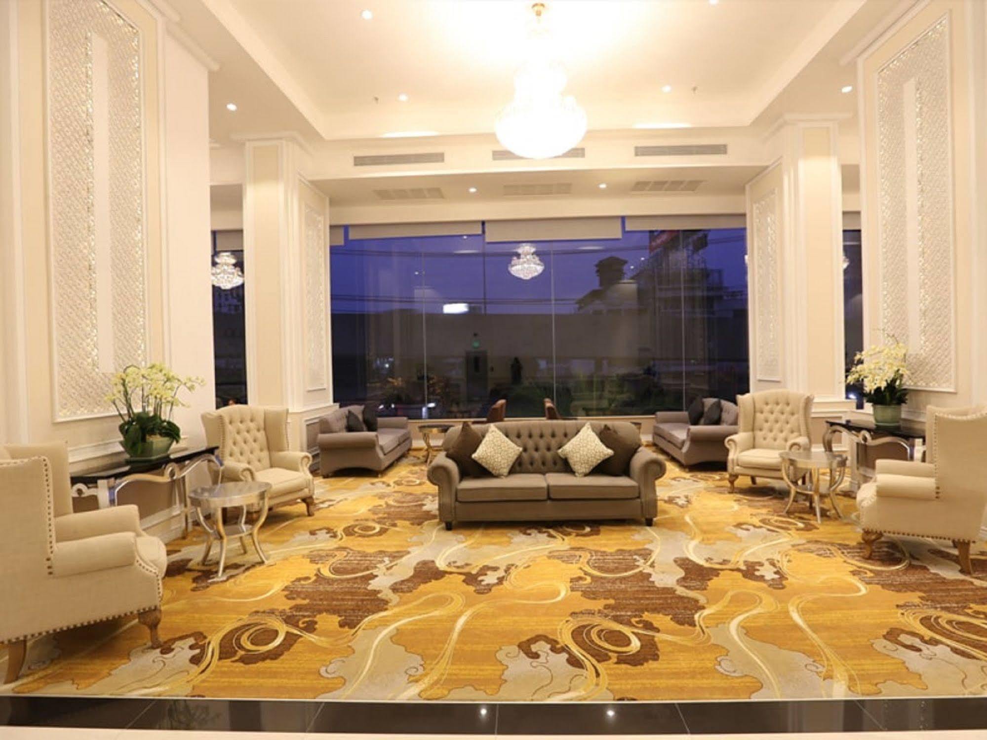 Hotel The Bazaar 5*