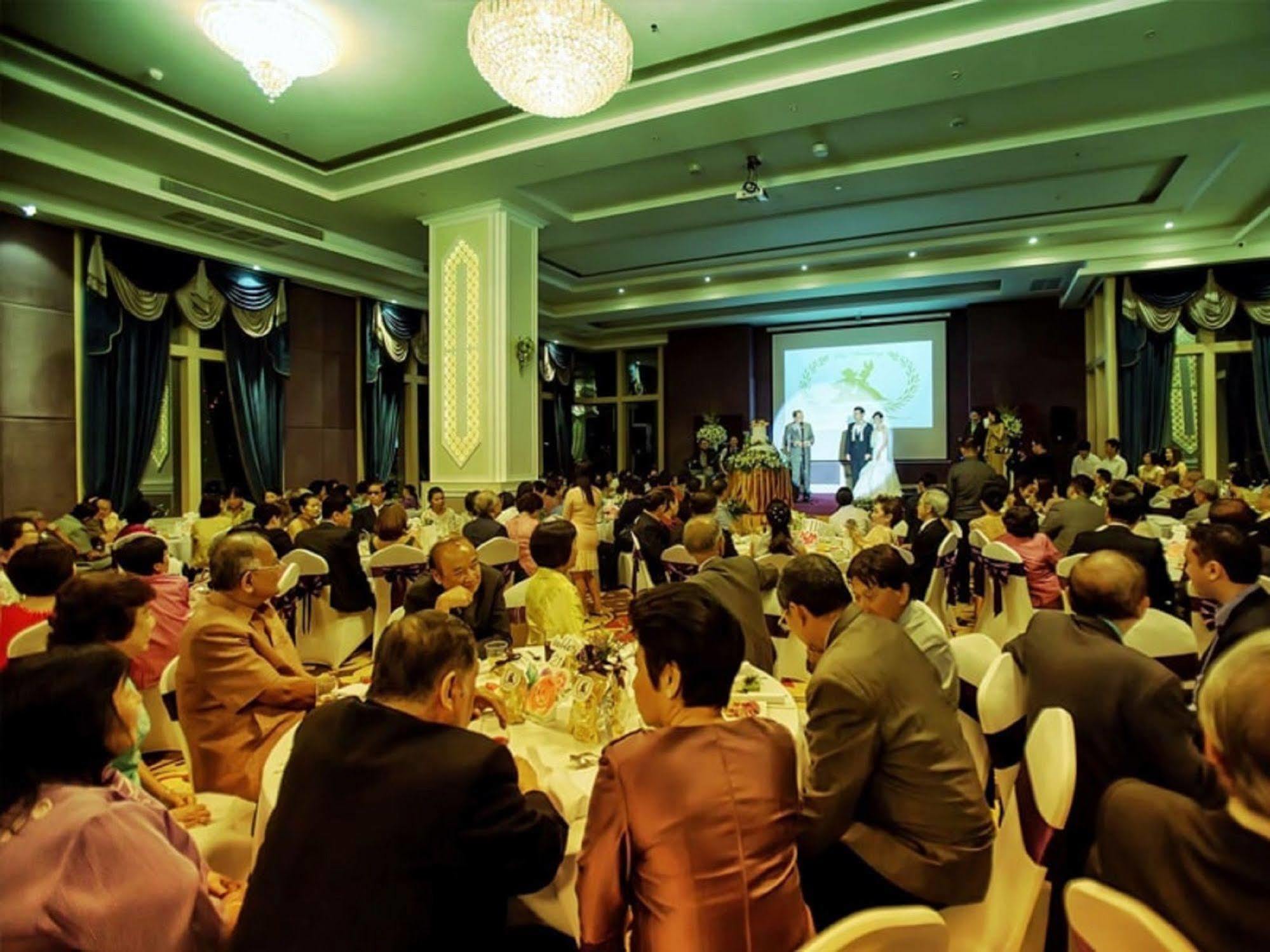 The Bazaar Hotel Bangkok