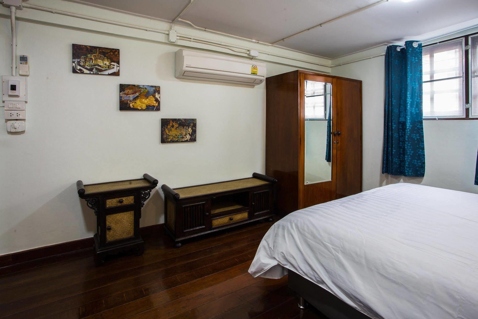 Hostel Baan Gaysorn Bangkok
