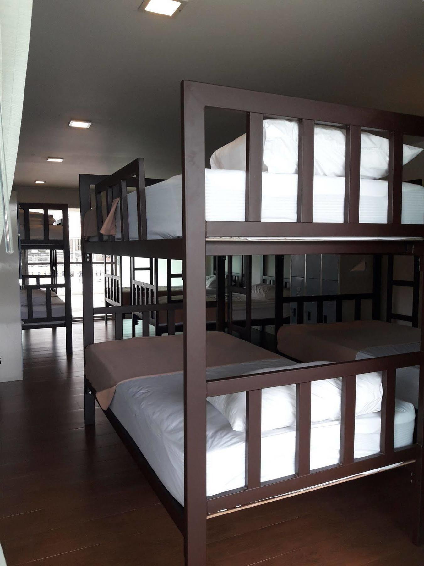 Baan Paan Sook Unitato Hostel