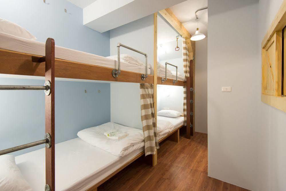 Hostel Barn & Bed Bangkok