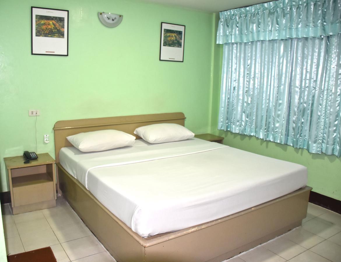 Woodlands Penginapan