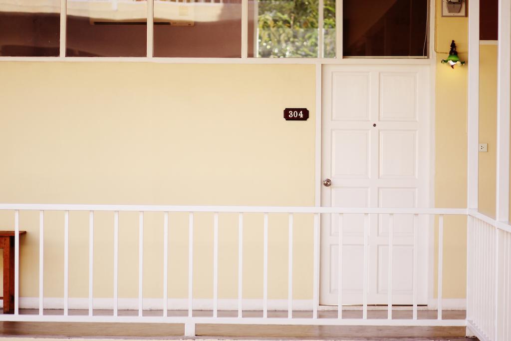 Feung Nakorn Balcony And Cafe
