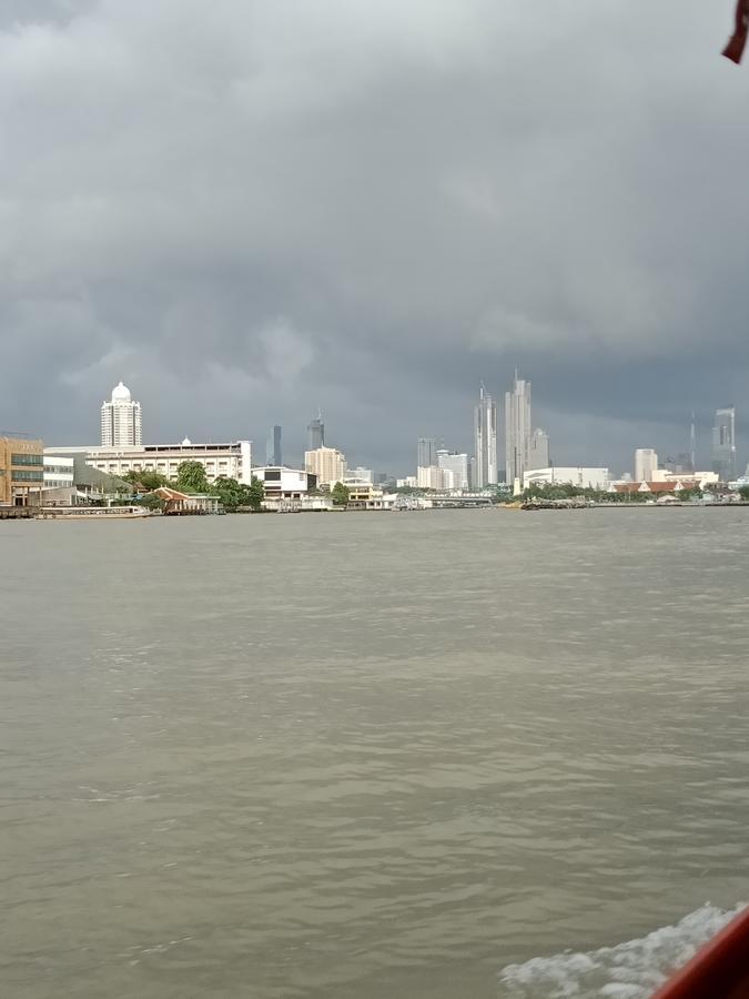 Apartment Baan Sathorn Riverfront Bangkok