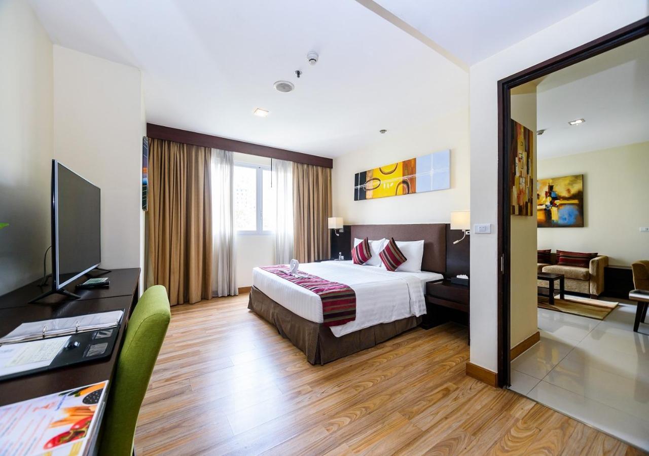 Lohas Residences Sukhumvit 2