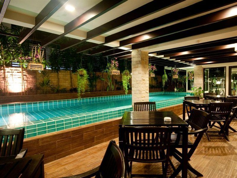 Aspen Sukhumvit 2 Hotel 4*