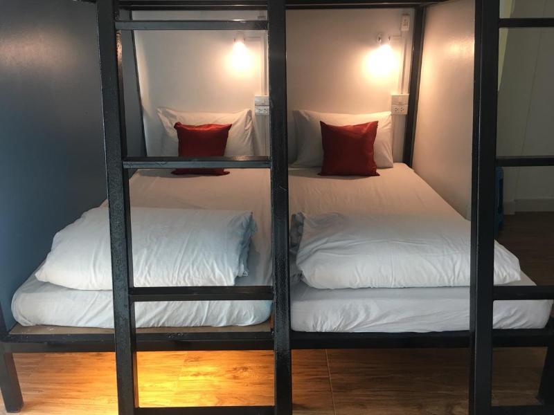 Life Hotel Bangkok