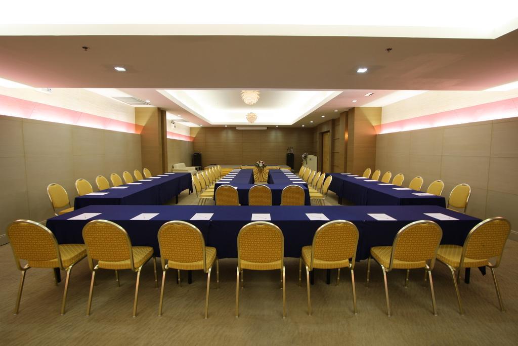 Hotel Baiyoke 3*