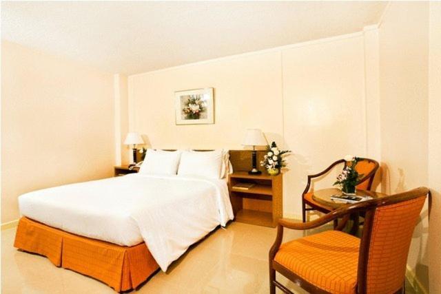 White Orchid 3* Bangkok