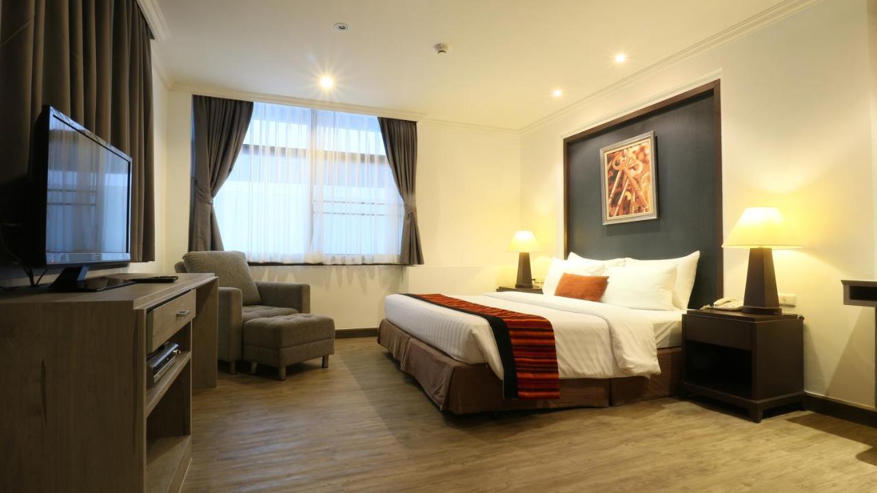 The Key Hotel